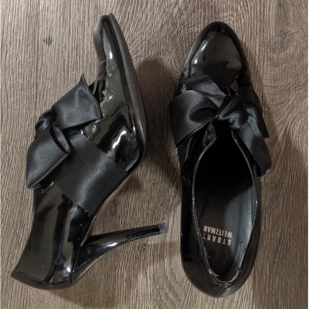 🎉HP🎉 Stuart Weitzman Evening Shoe w/ Bow